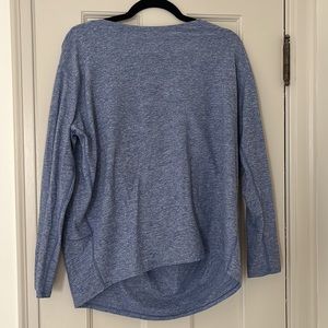 Lululemon back in action long sleeve shirt